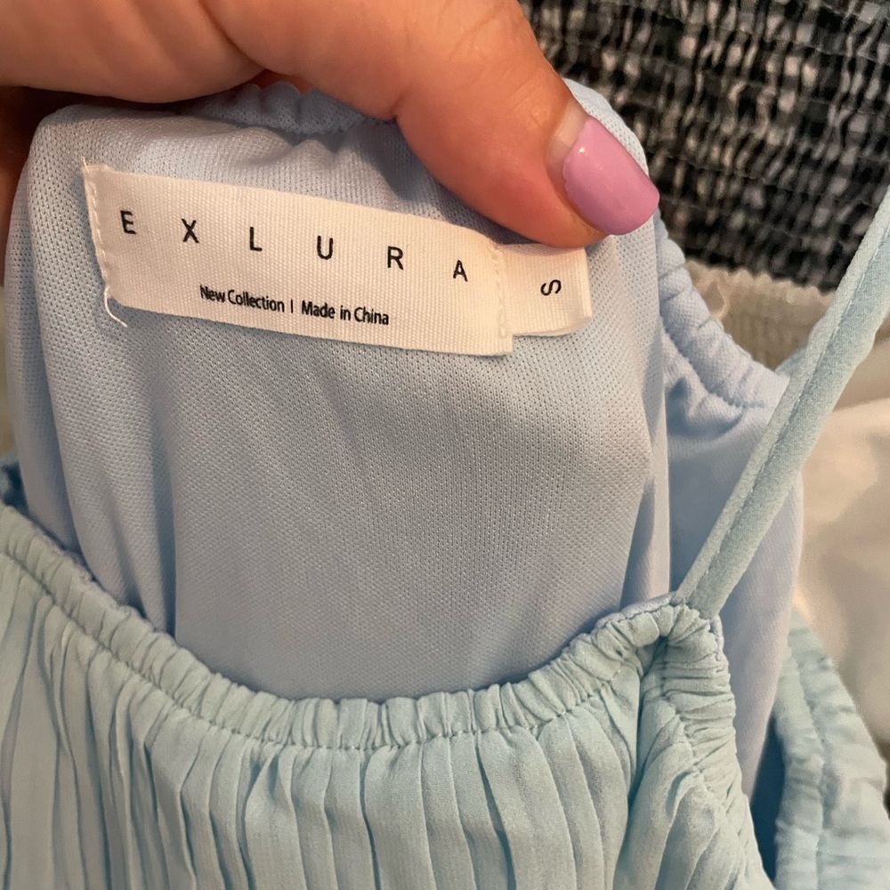 Light Blue Ruffled Romper - Picture 4 of 5